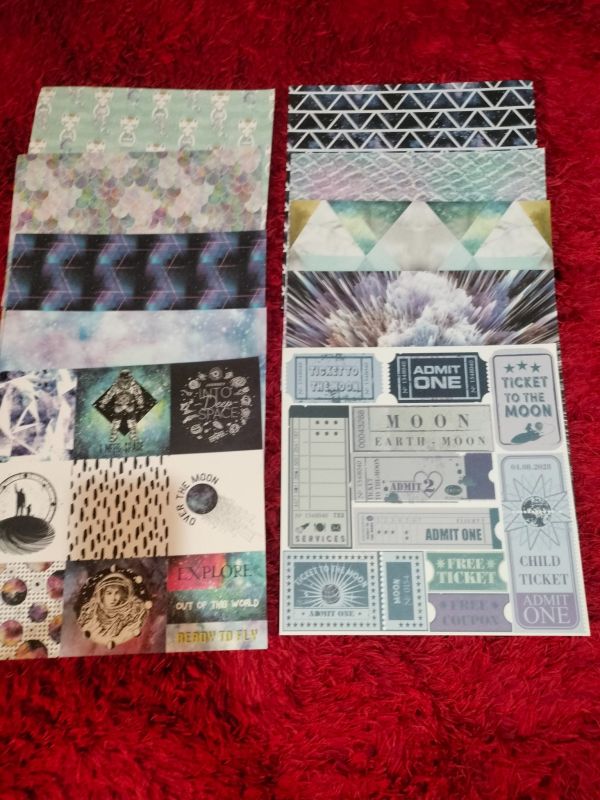 (G) Scrapbooking/Crafting Paper Bundle