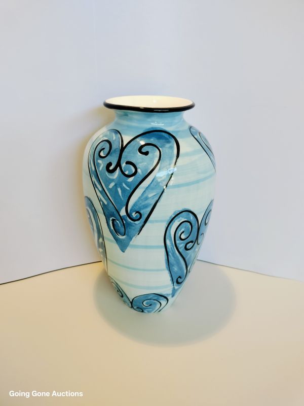 Large Ann Skelly vase